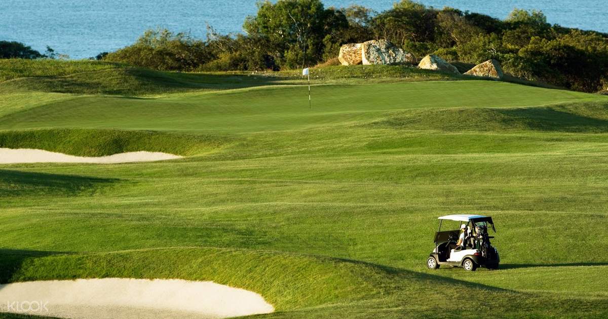 Hamilton Island Golf Course Full Day Package in Whitsundays, Australia
